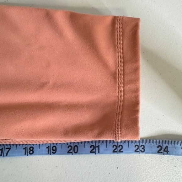 Lululemon Align High-Rise Crop - Picture 9 of 9